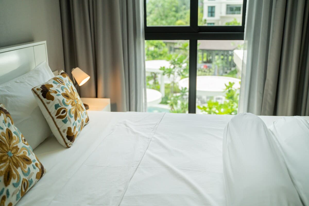 Legendary_I303 · Super 1BDR Legendary Bang Tao 10 min to the Beach