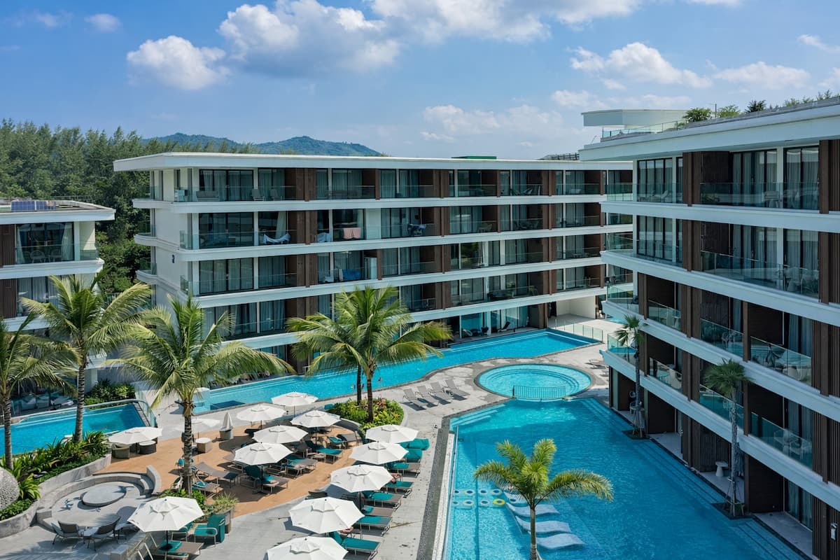 Kora D311 (189/245)· Bright 1BDR • 200m to Beach • Resort Pools & Gym