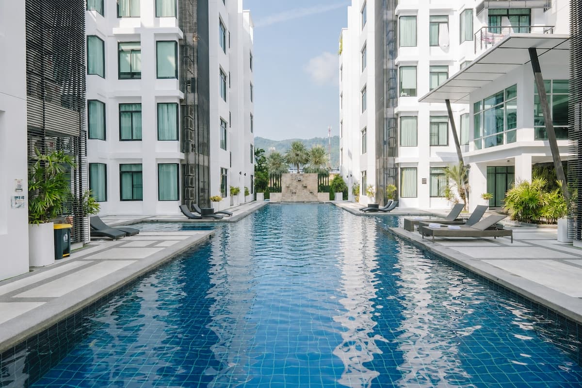 REG502 · Kamala 3BR Penthouse with Private Rooftop Pool