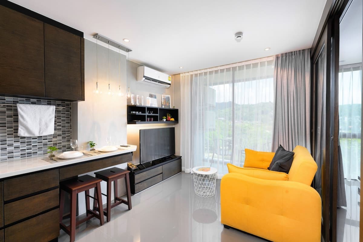CityGate_P509_Kamala beach. 1 BDR. Rooftop pools. Best Wi Fi.
