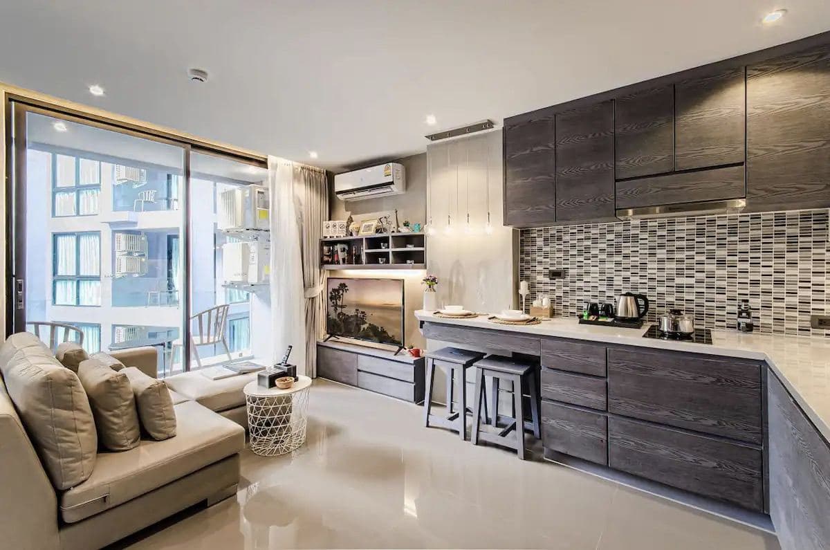 City Gate_L507_Kamala. 1 BDR in 5*Hotel. 3 pools. Best Wi fi.